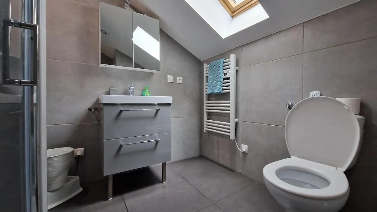 Spacious and Quiet - Lyon South - 4p - Self check-in Saint-Fons